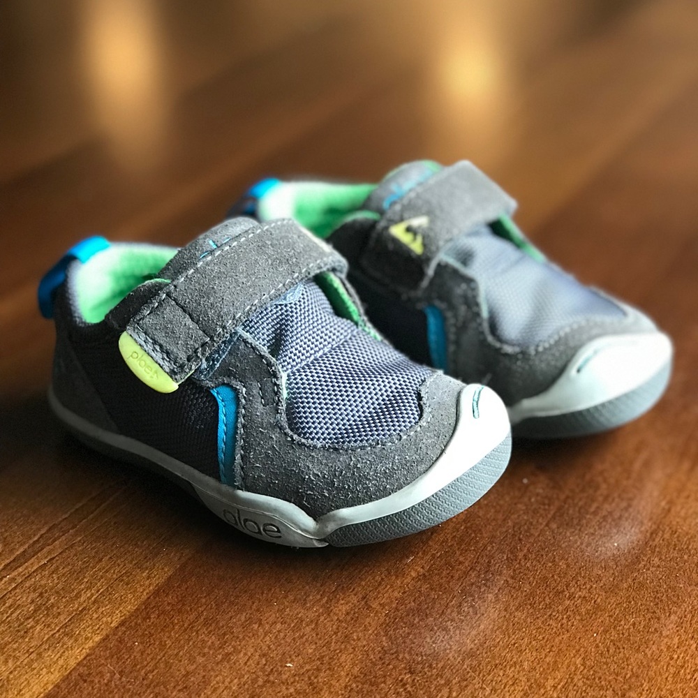 PLAE TY Shoes Size 5 Youth (Toddler)